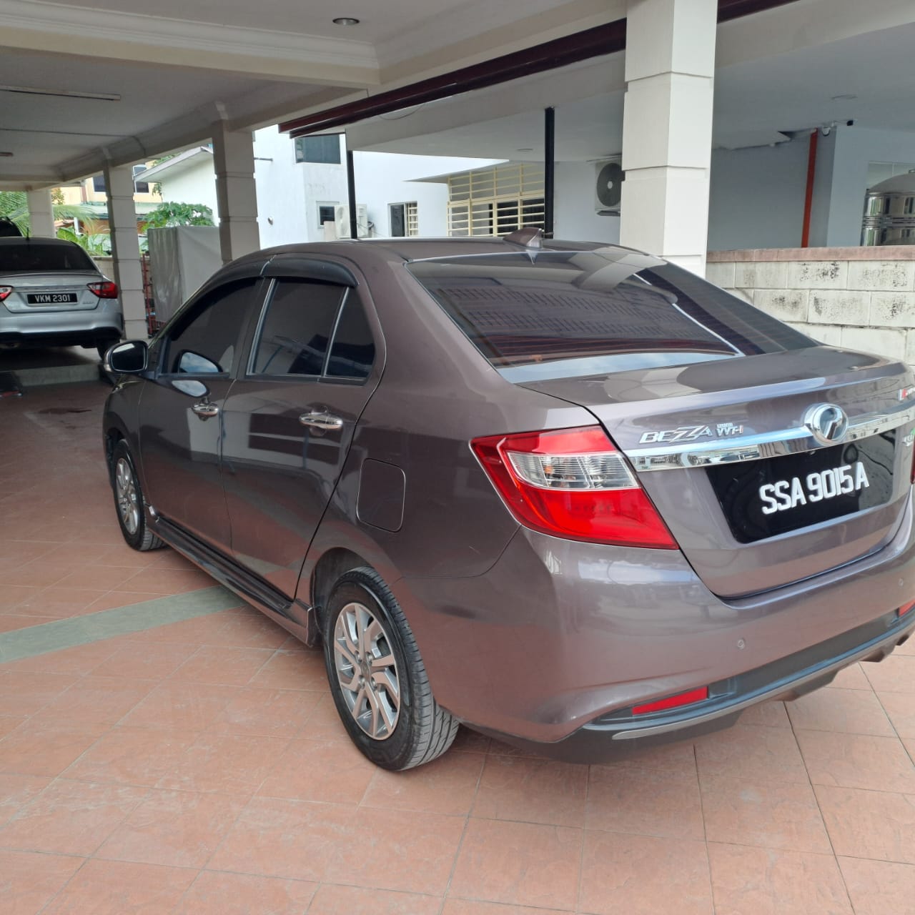 2018 Perodua Bezza 1.3 Advance  3