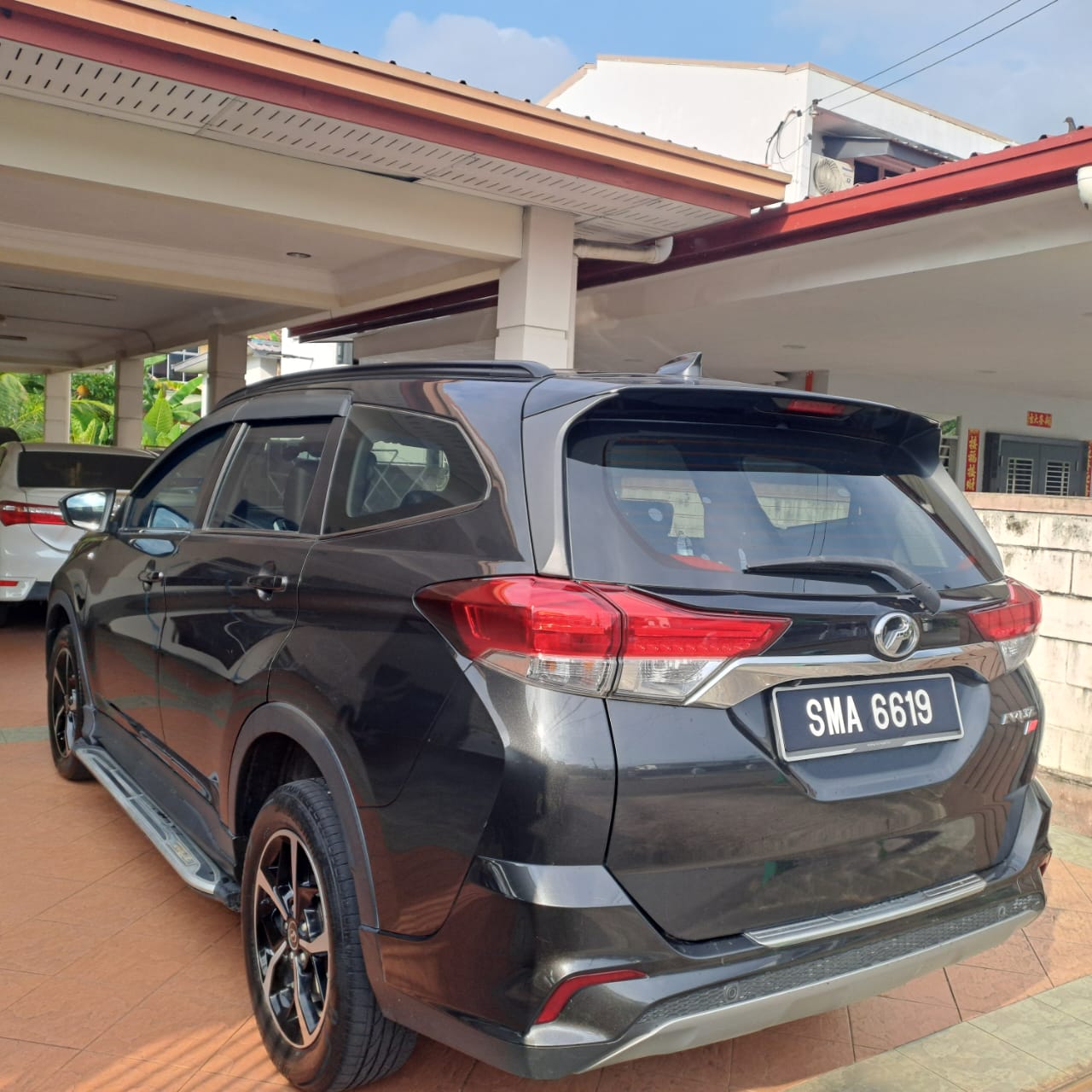 2019 Perodua Aruz Advance  2