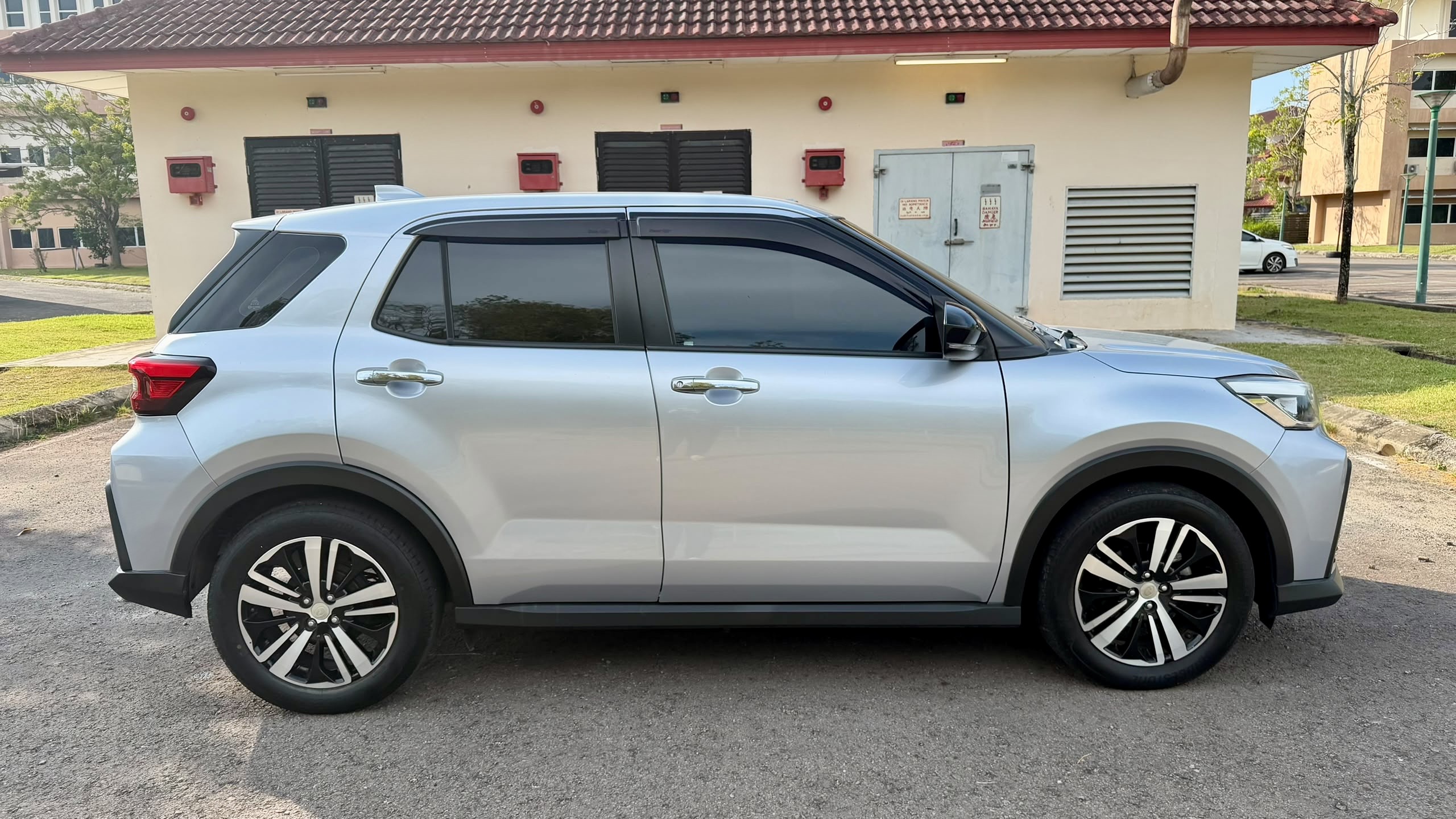 2023 Perodua Ativa 1.0 AV CVT 4
