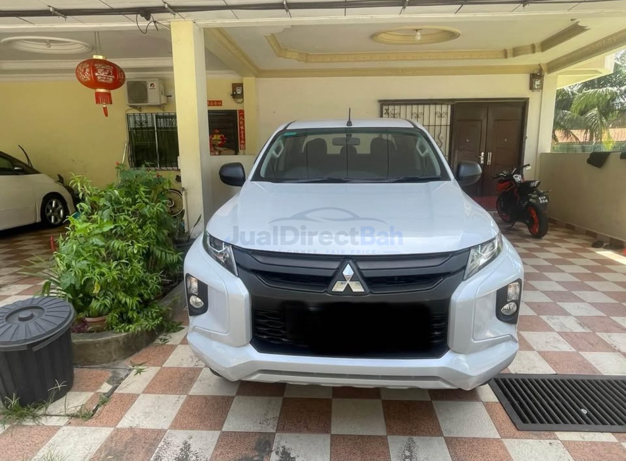 2020 Mitsubishi Triton Vgt 2.4L 4X4 DC AT