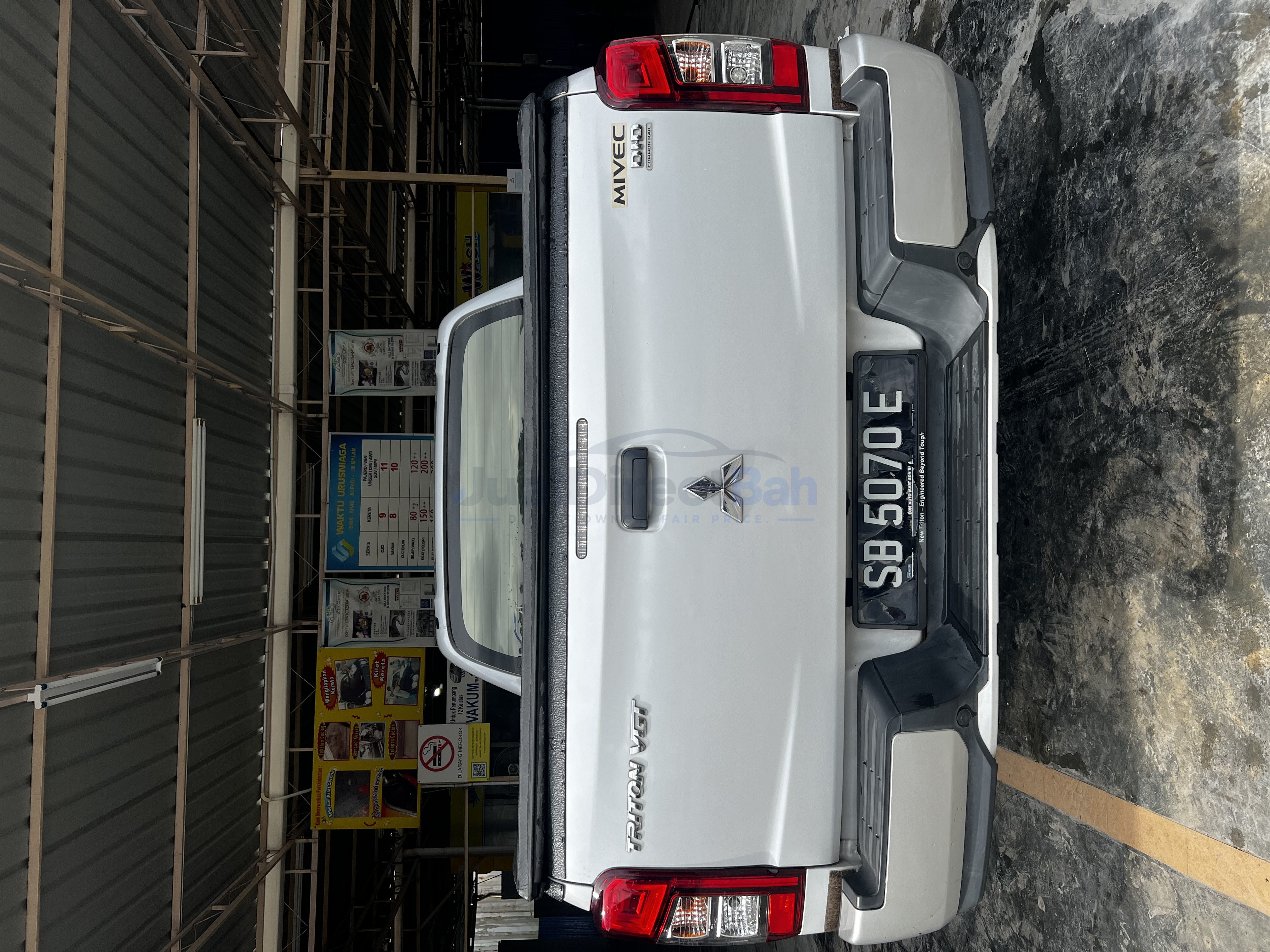 2019 Mitsubishi Triton Vgt 2.4L 4X4 DC MT 4