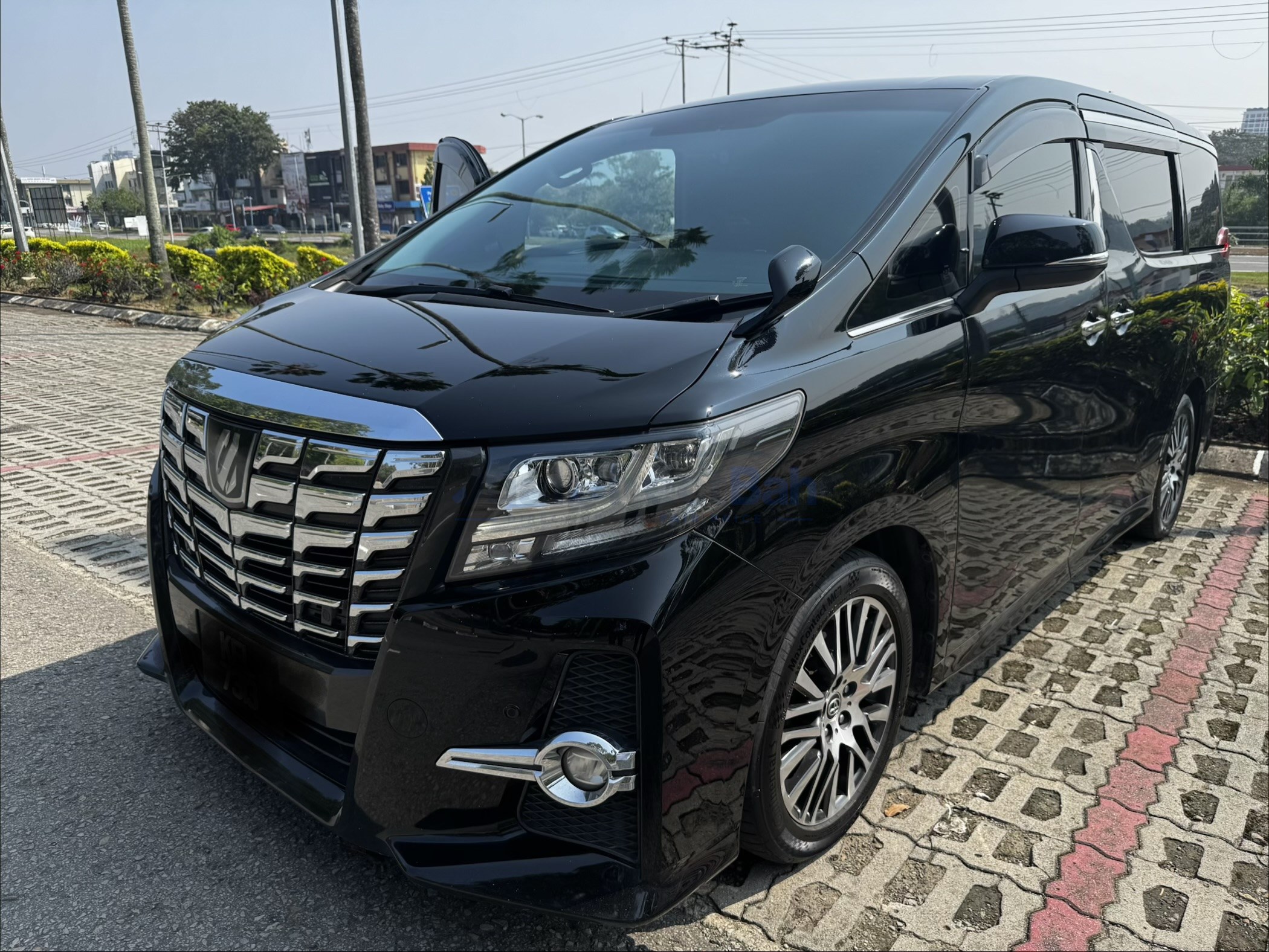2015 Toyota Alphard 2.5 SC