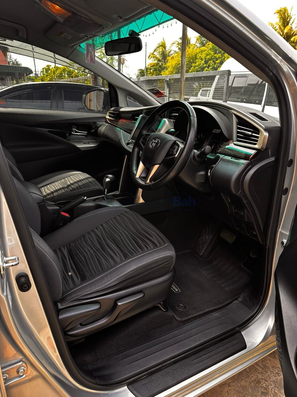 2023 Toyota Innova 2.0G A 3