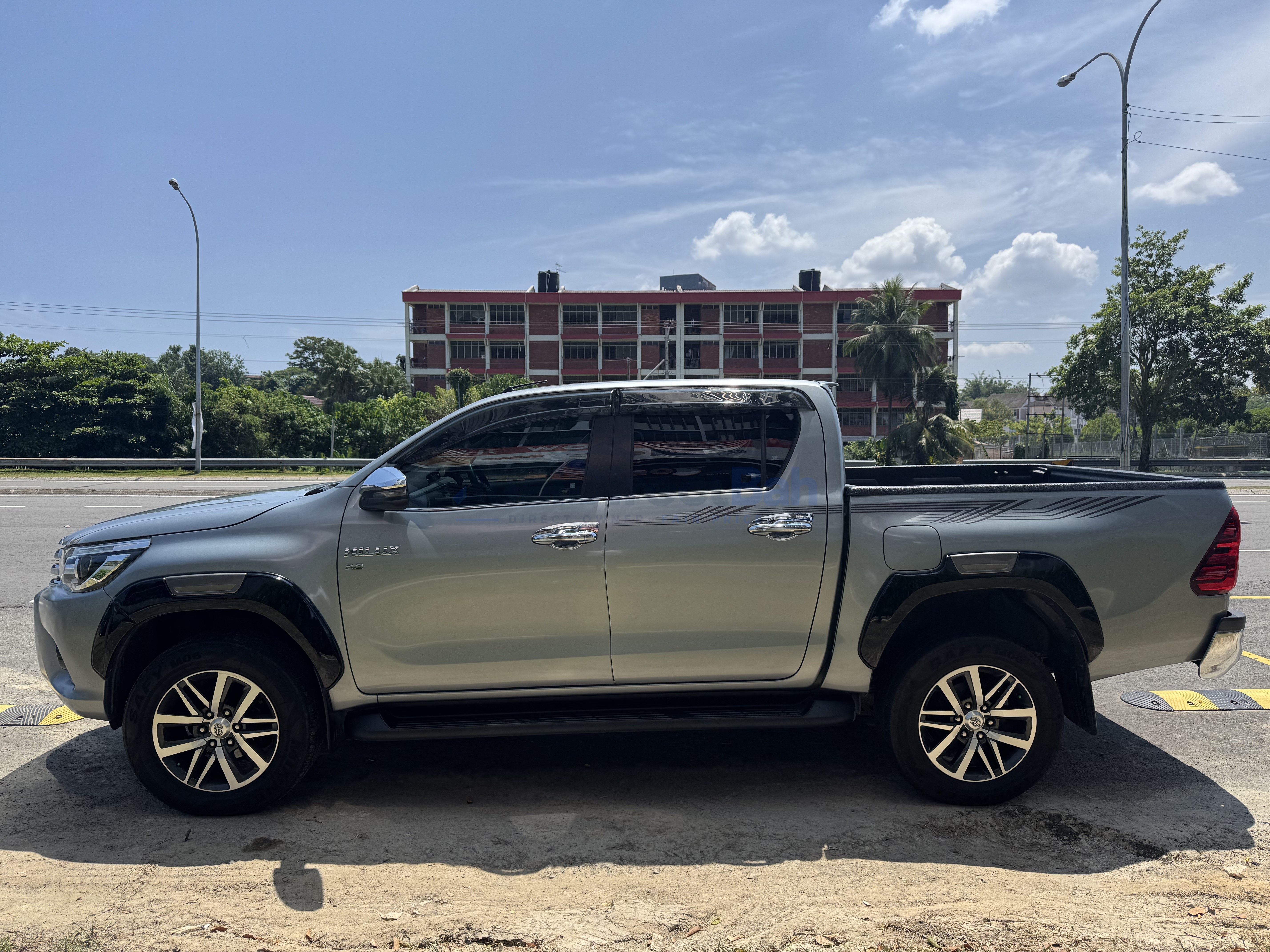 2017 Toyota Hilux 2.8G AT DC (D) 4X4 2
